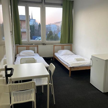 The College Group Hostel Budapest Exterior photo